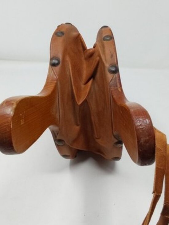 ​Vintage Hand Carved Wood Fireplace Bellows Floral Relief Leather Brass Nozzle main image 12